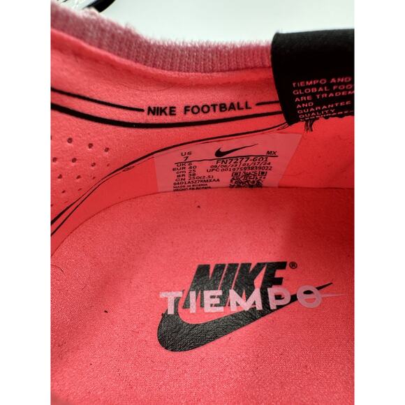 Size 7 Men’s Nike Soccer Cleats Legend 10 Elite SG Pro ACC Pink FN7277-601 main image 5